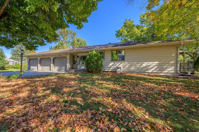 595 Milwaukee Avenue SW, Hutchinson, MN 55350