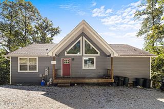 679 Waterfront Tr, Lafollette, TN 37766