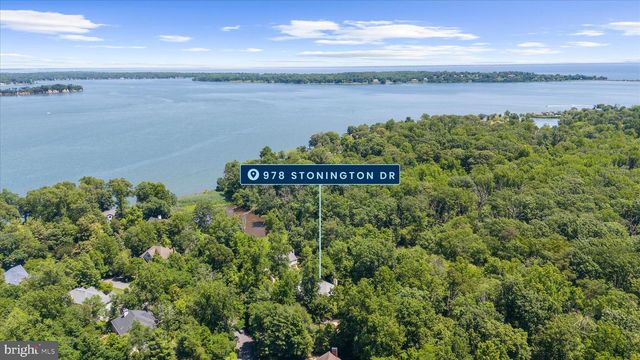 978 STONINGTON DR, Arnold, MD 21012