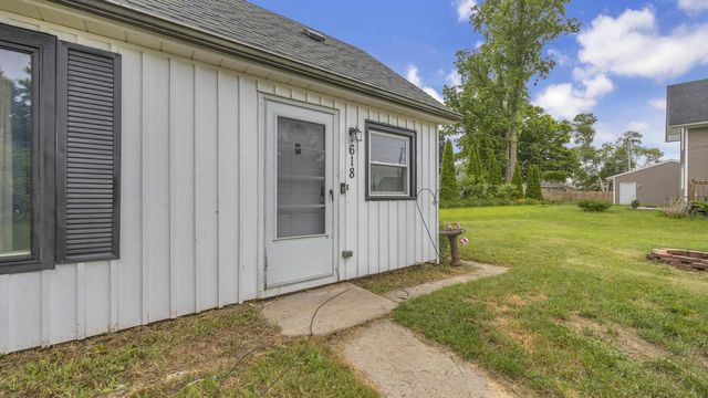 618 Pinehurst COURT, Sheboygan Falls, WI 53085