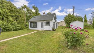 618 Pinehurst COURT, Sheboygan Falls, WI 53085