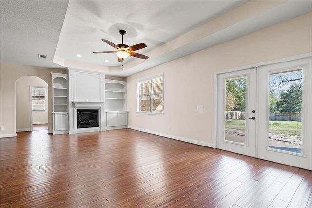 8295 Woodside Lane, Grand Bay, AL 36541