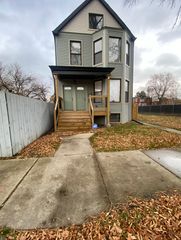 5355 S Wood Street 2, Chicago, IL 60609