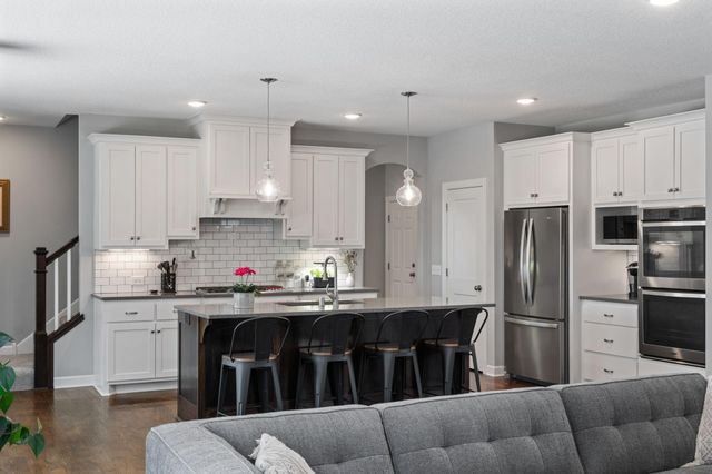 1088 Pine Hill Lane, White Bear Twp, MN 55127