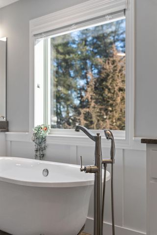 1088 Pine Hill Lane, White Bear Twp, MN 55127