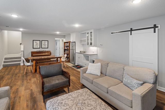 1088 Pine Hill Lane, White Bear Twp, MN 55127