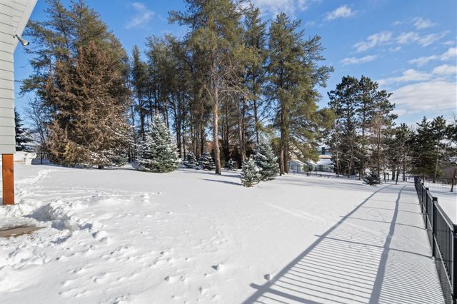 1088 Pine Hill Lane, White Bear Twp, MN 55127