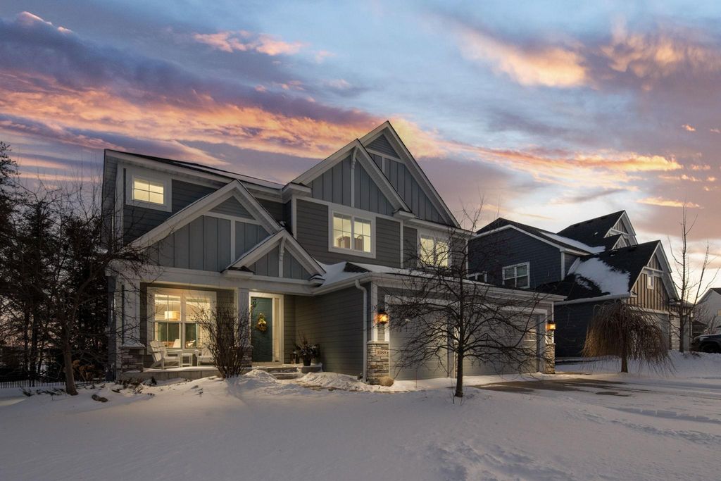 1088 Pine Hill Lane, White Bear Twp, MN 55127