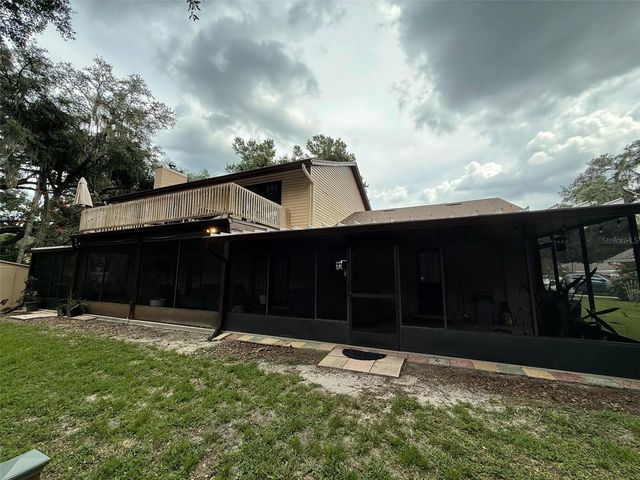 8004 BELTREES COURT, Temple Terrace, FL 33637