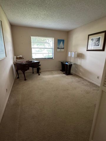 11894 Suellen Circle, Wellington, FL 33414