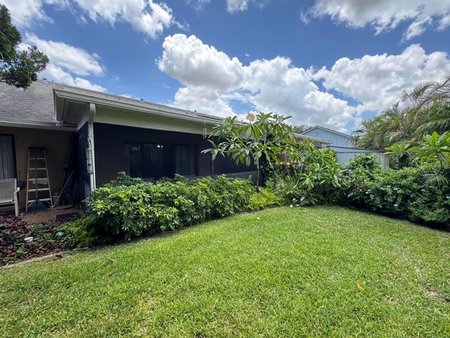11894 Suellen Circle, Wellington, FL 33414