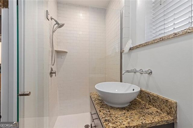 155 3rd Street NE 12, Atlanta, GA 30308