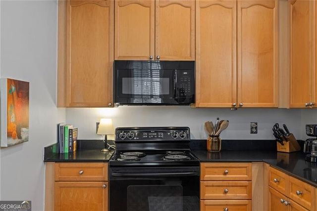 155 3rd Street NE 12, Atlanta, GA 30308