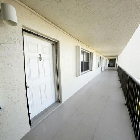 4250 N Highway A1a 805, Fort Pierce, FL 34949