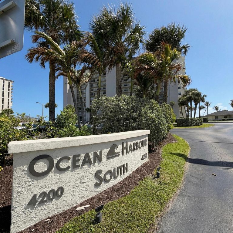 4250 N Highway A1a 805, Fort Pierce, FL 34949