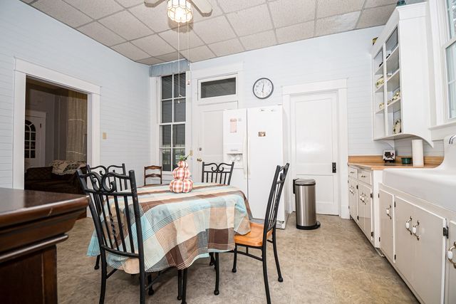 303 N Main St, Columbia, AL 36319