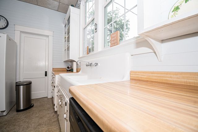 303 N Main St, Columbia, AL 36319