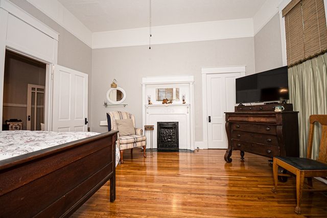 303 N Main St, Columbia, AL 36319