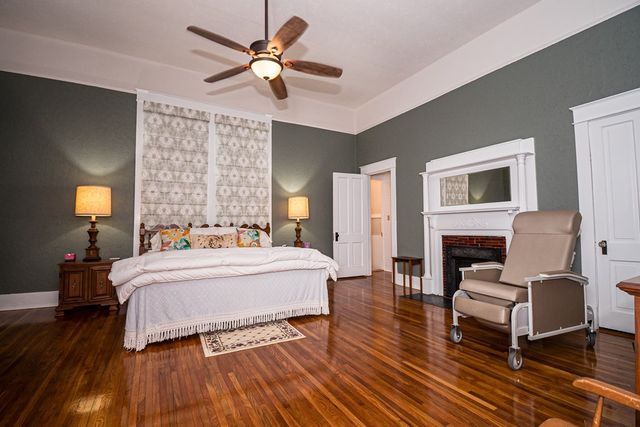 303 N Main St, Columbia, AL 36319