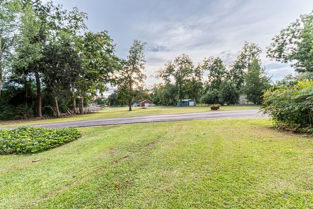 303 N Main St, Columbia, AL 36319