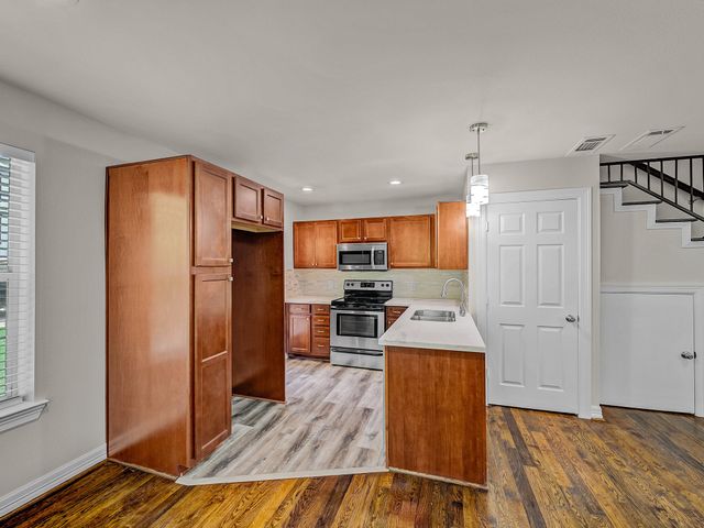 4814 Bradford Drive 4814B, Dallas, TX 75219