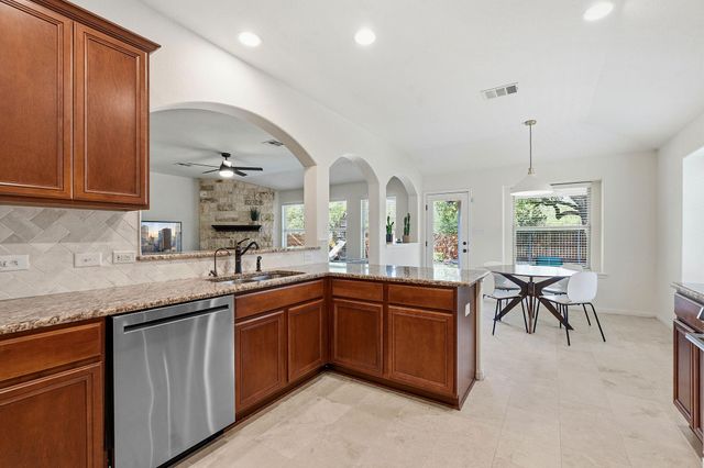 120 Florenz LN, Georgetown, TX 78628