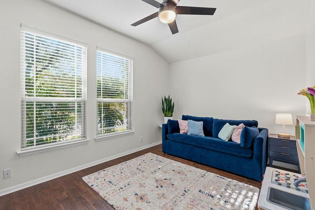 120 Florenz LN, Georgetown, TX 78628