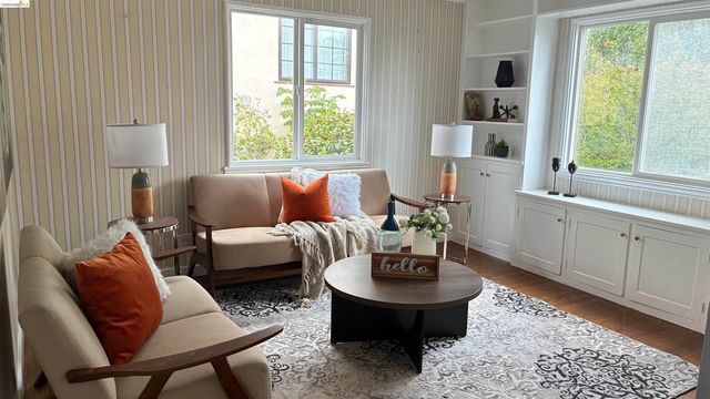 135 Alta Rd, Oakland, CA 94618