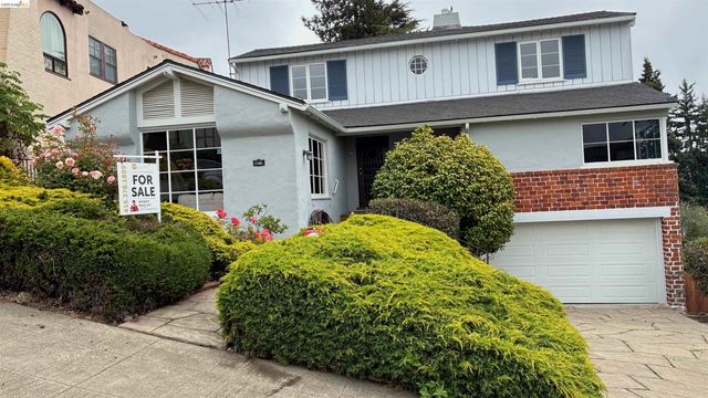 135 Alta Rd, Oakland, CA 94618