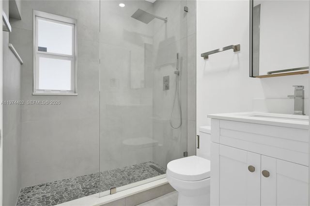 7030 SW 58th St, Miami, FL 33143