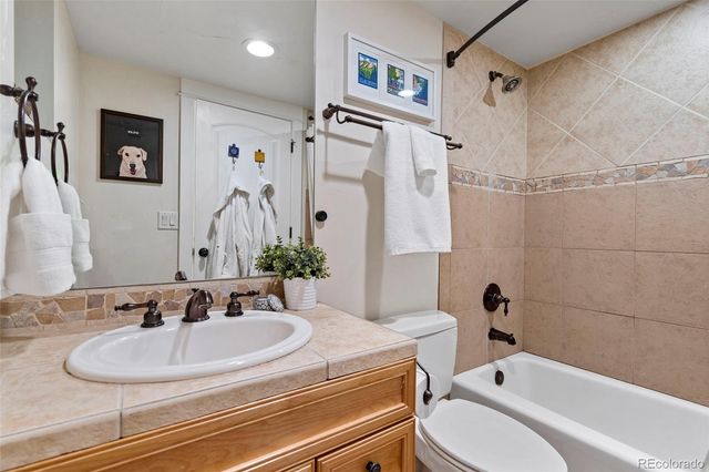 451 N Pearl Street, Denver, CO 80203