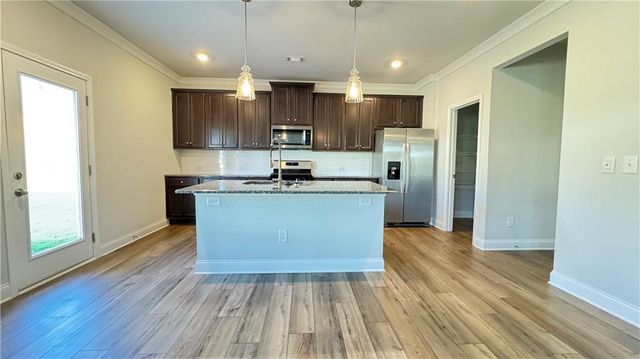 4587 Silver Oak Drive SW, Gainesville, GA 30504