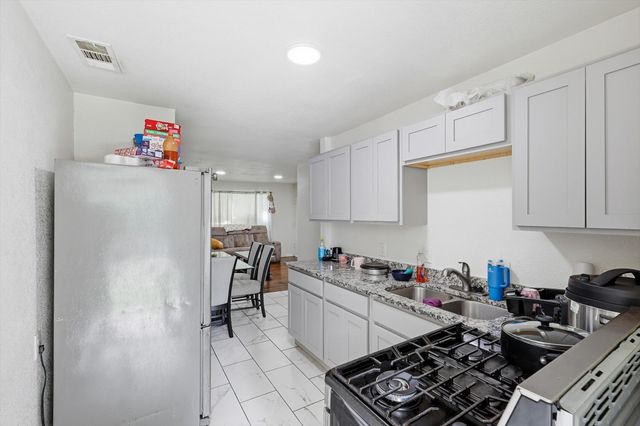 1306 Stone Drive, Irving, TX 75061