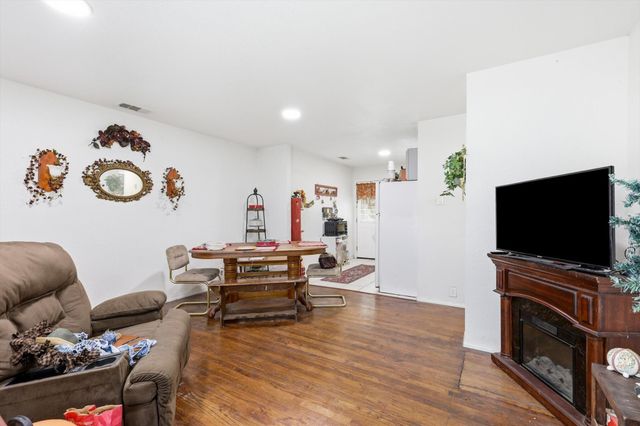 1306 Stone Drive, Irving, TX 75061