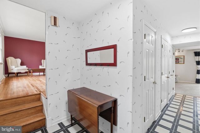 81 CHEROKEE RD, Doylestown, PA 18901