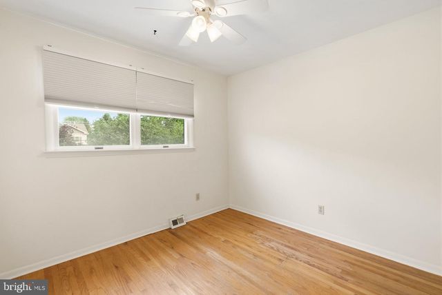 81 CHEROKEE RD, Doylestown, PA 18901