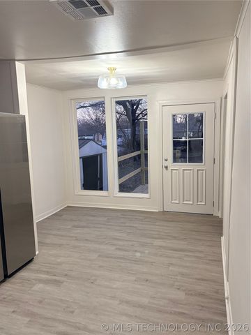 505 W 5th Street, Skiatook, OK 74070