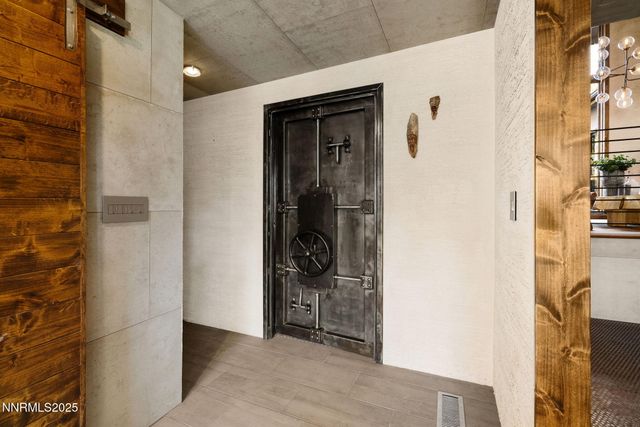 1825 Manzanita Circle, Reno, NV 89509