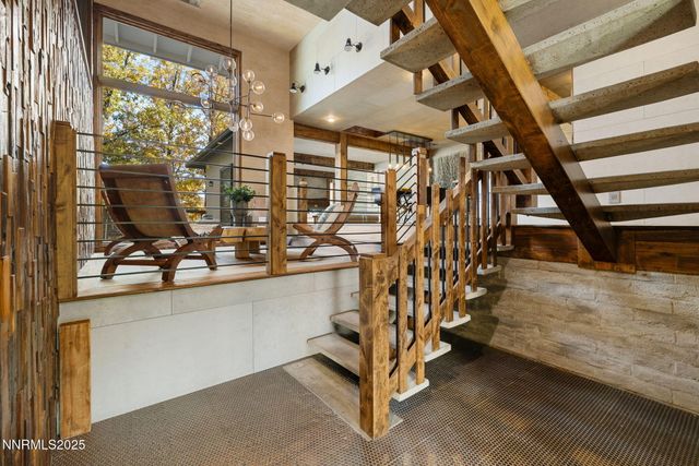 1825 Manzanita Circle, Reno, NV 89509