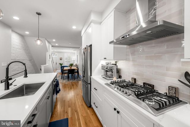 710 S BAYLIS ST, Baltimore, MD 21224