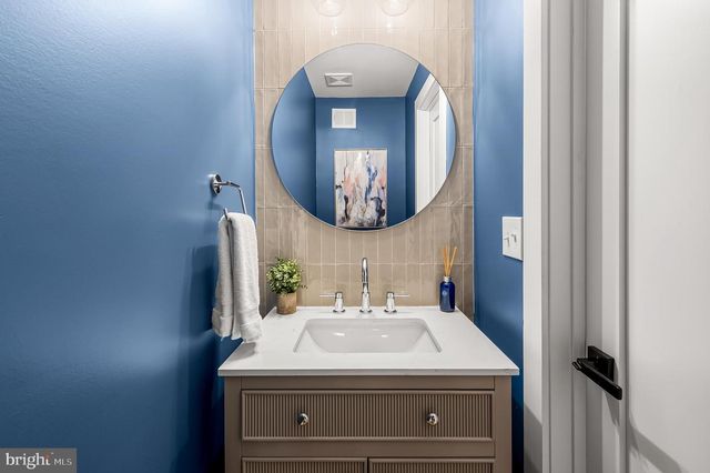 710 S BAYLIS ST, Baltimore, MD 21224