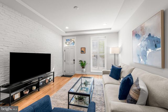 710 S BAYLIS ST, Baltimore, MD 21224