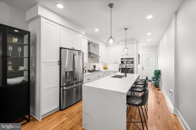 710 S BAYLIS ST, Baltimore, MD 21224