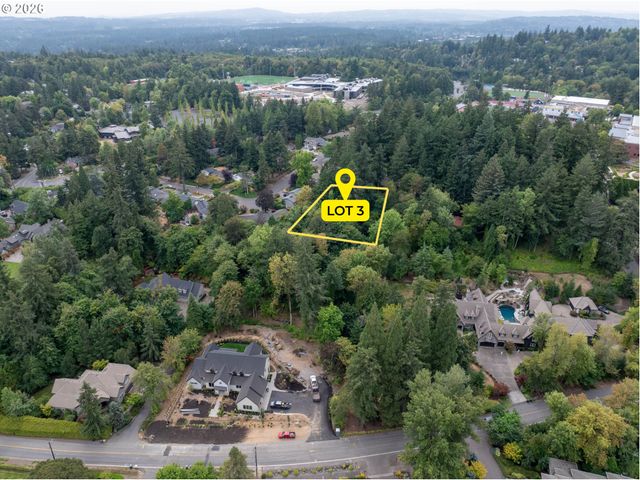 13801 GOODALL Rd 3, Lake Oswego, OR 97034
