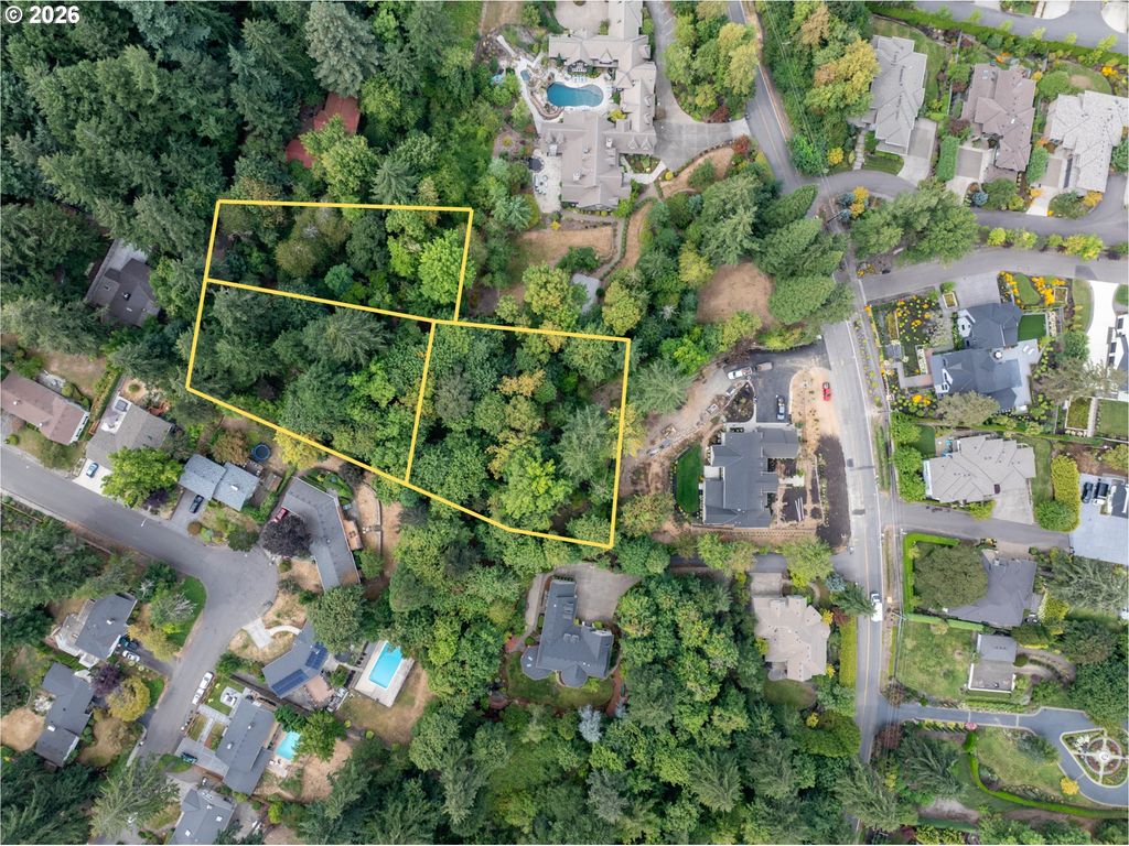 13801 GOODALL Rd 3, Lake Oswego, OR 97034