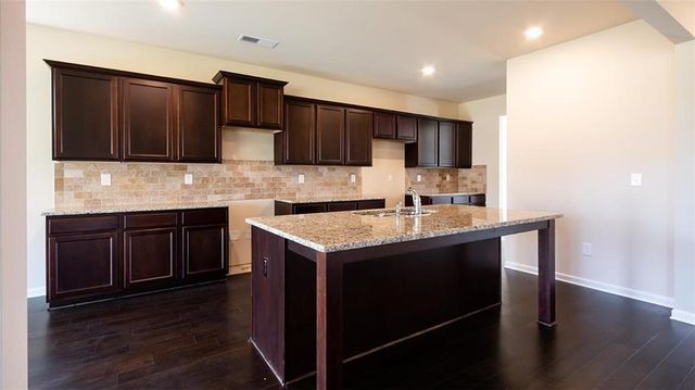 76 Mulberry Bush Drive, Loganville, GA 30052