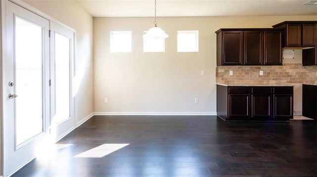 76 Mulberry Bush Drive, Loganville, GA 30052