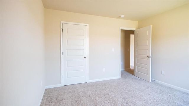 76 Mulberry Bush Drive, Loganville, GA 30052