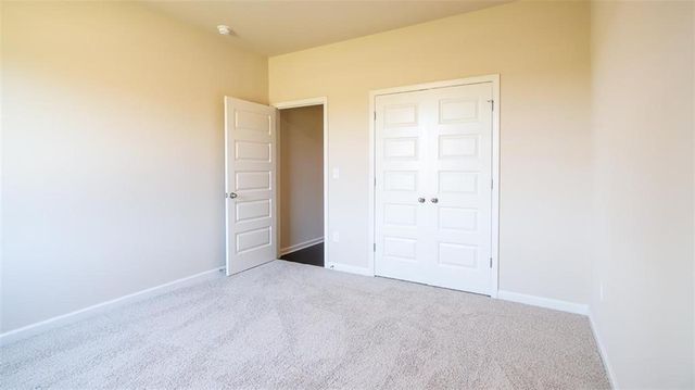76 Mulberry Bush Drive, Loganville, GA 30052