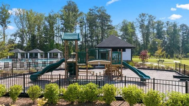76 Mulberry Bush Drive, Loganville, GA 30052